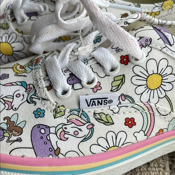 NWOT Vans Unicorn Mushroom Floral Canvas Sneakers Big Kid 4.5